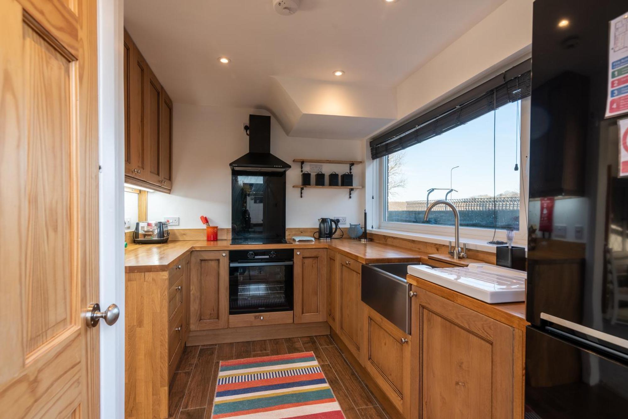 Port View House 3-Bedroom Self Catering Family Home With Garden Near Cardiff Exterior photo